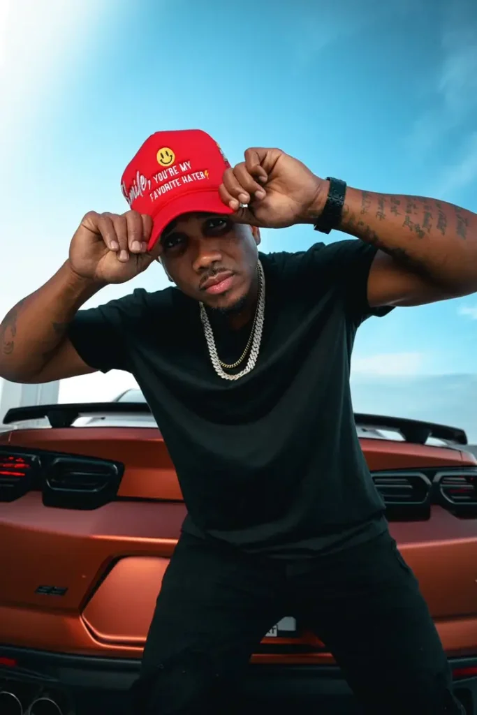 RAY HEAD SHOT 750x crop center